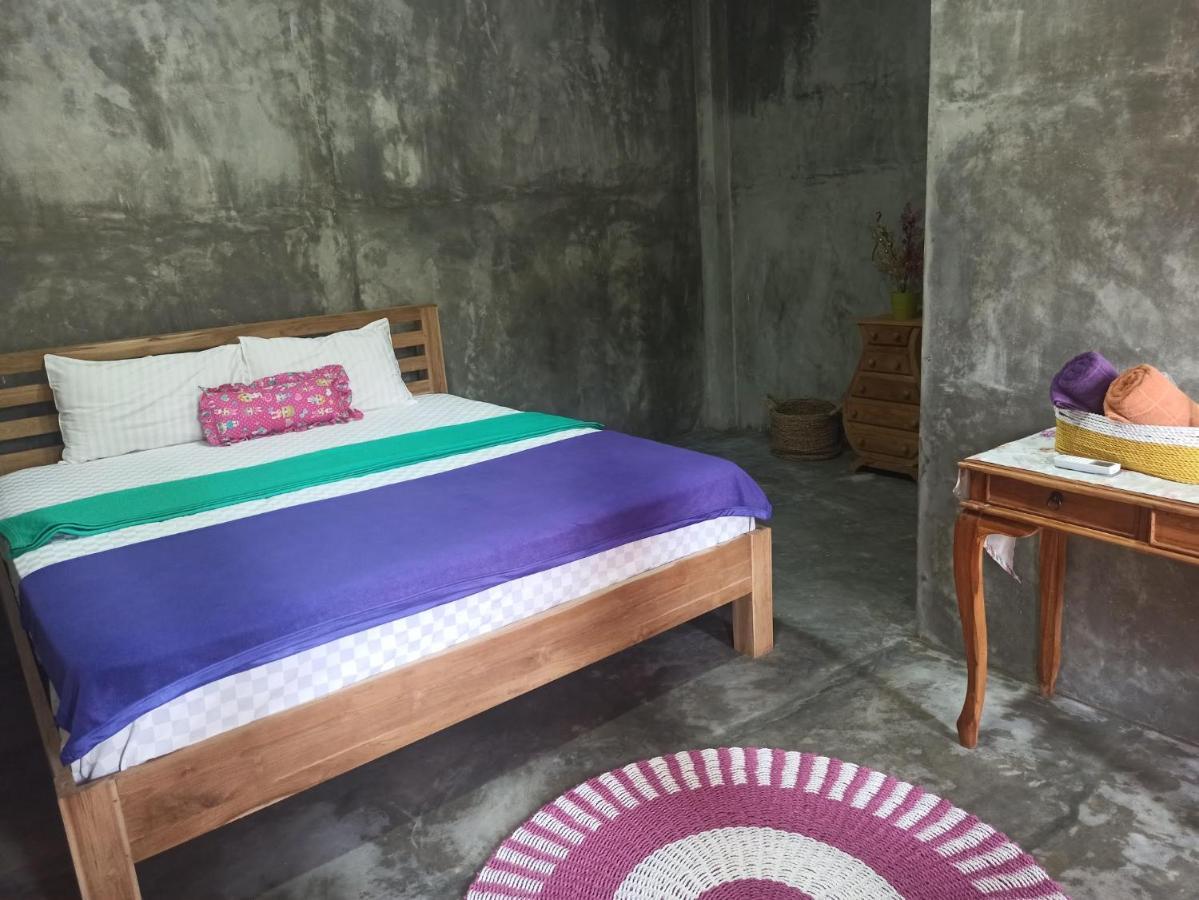 Watukarung Ristu Homestay Kalak Eksteriør billede