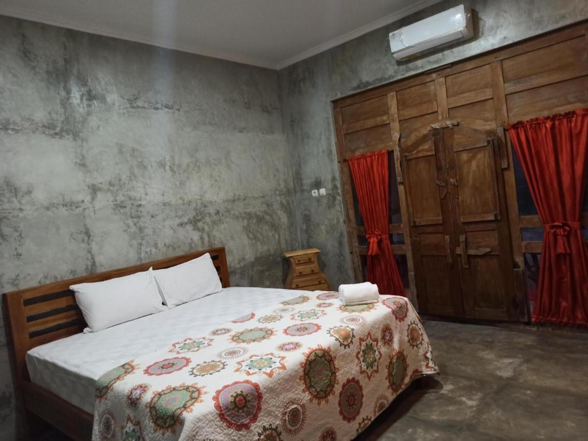 Watukarung Ristu Homestay Kalak Eksteriør billede