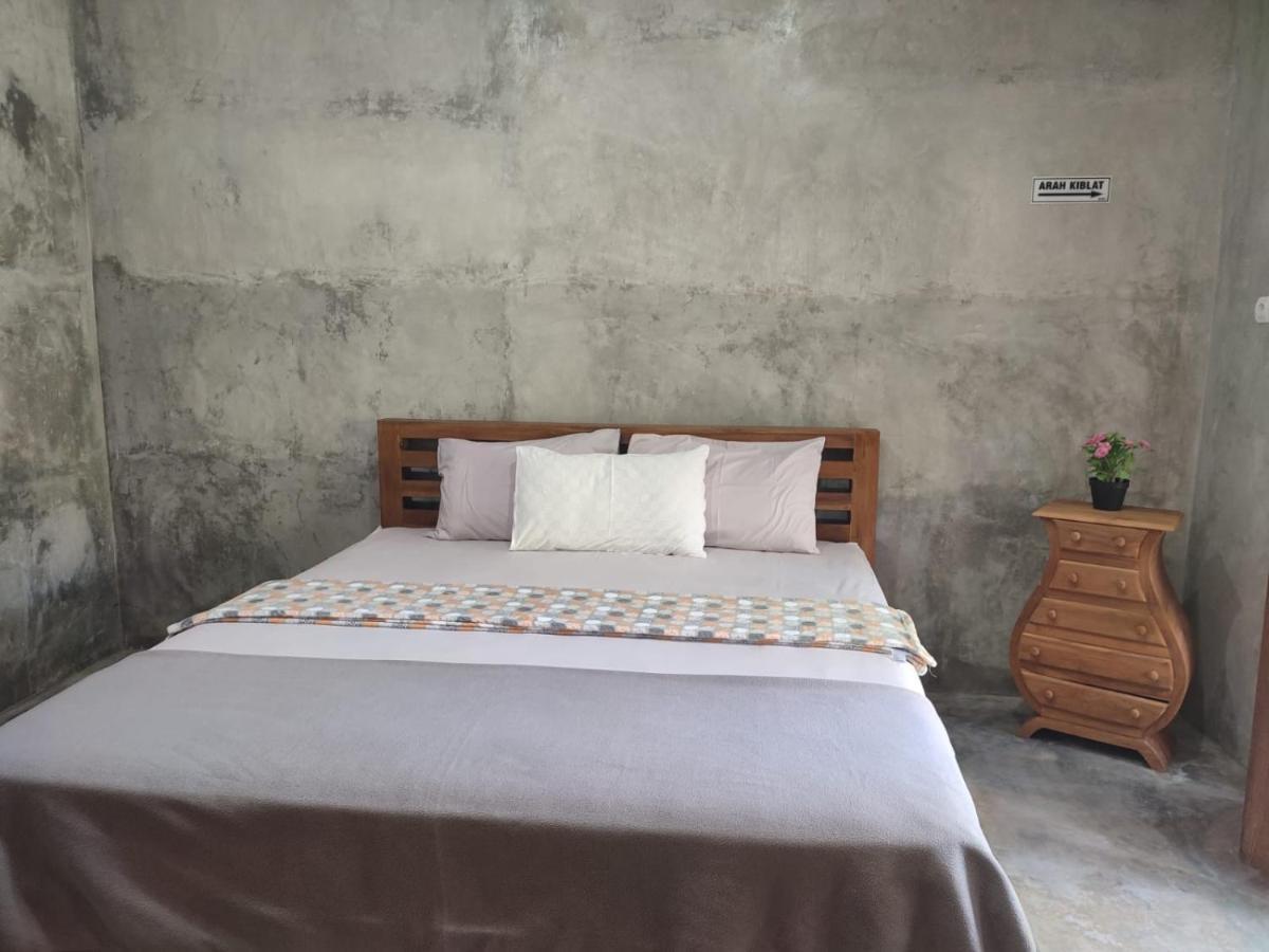 Watukarung Ristu Homestay Kalak Eksteriør billede